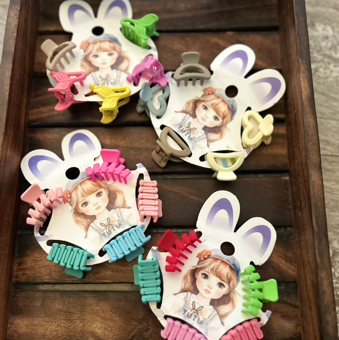 Set of 5 mini kids clips