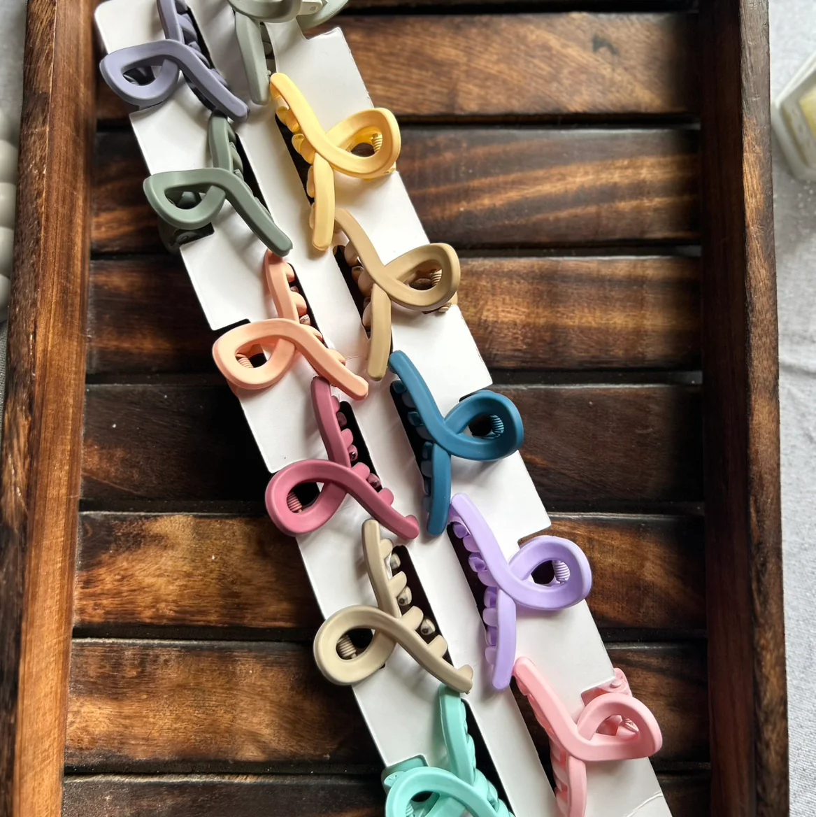 Pastel Knot Hair Claw Clips