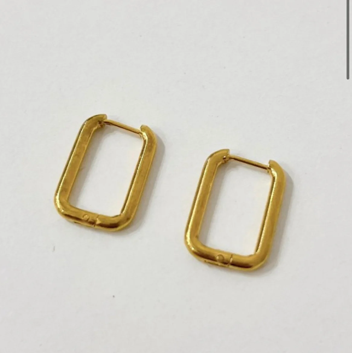 Rectangular hoops