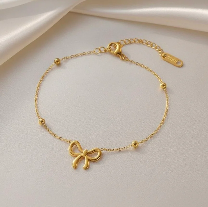 Mini bow bracelet