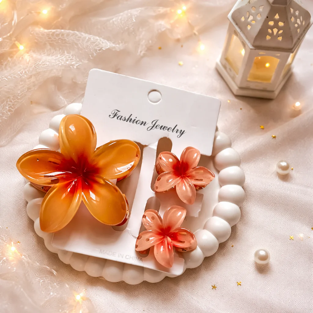 Set of 3 flower claws